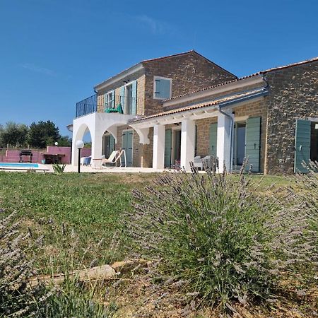Villa San Silvestro Oprtalj Exteriör bild