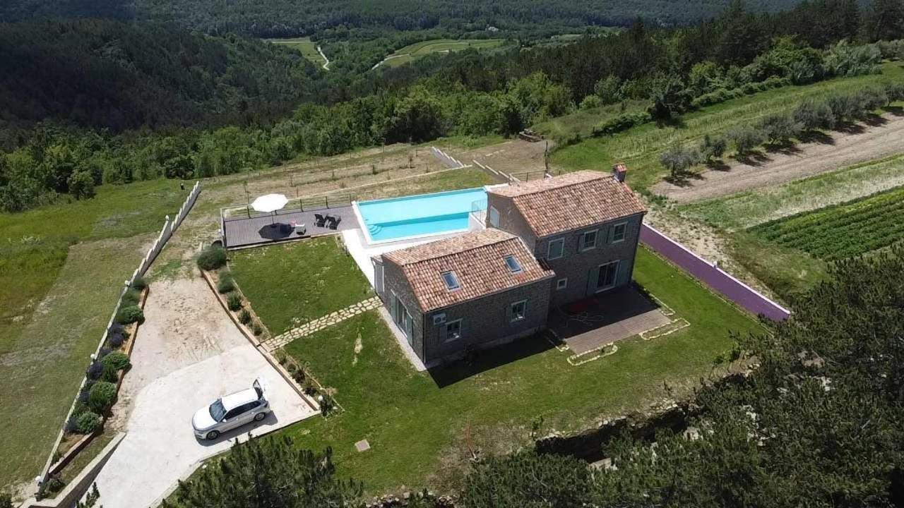Villa San Silvestro Oprtalj Exteriör bild