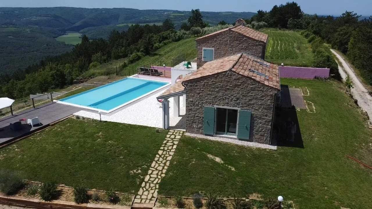Villa San Silvestro Oprtalj Exteriör bild