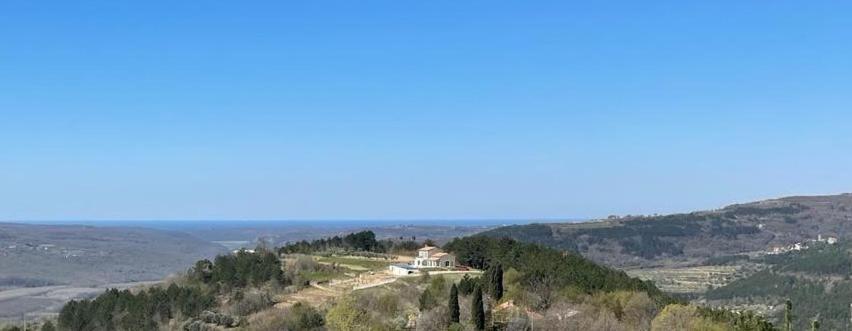 Villa San Silvestro Oprtalj Exteriör bild