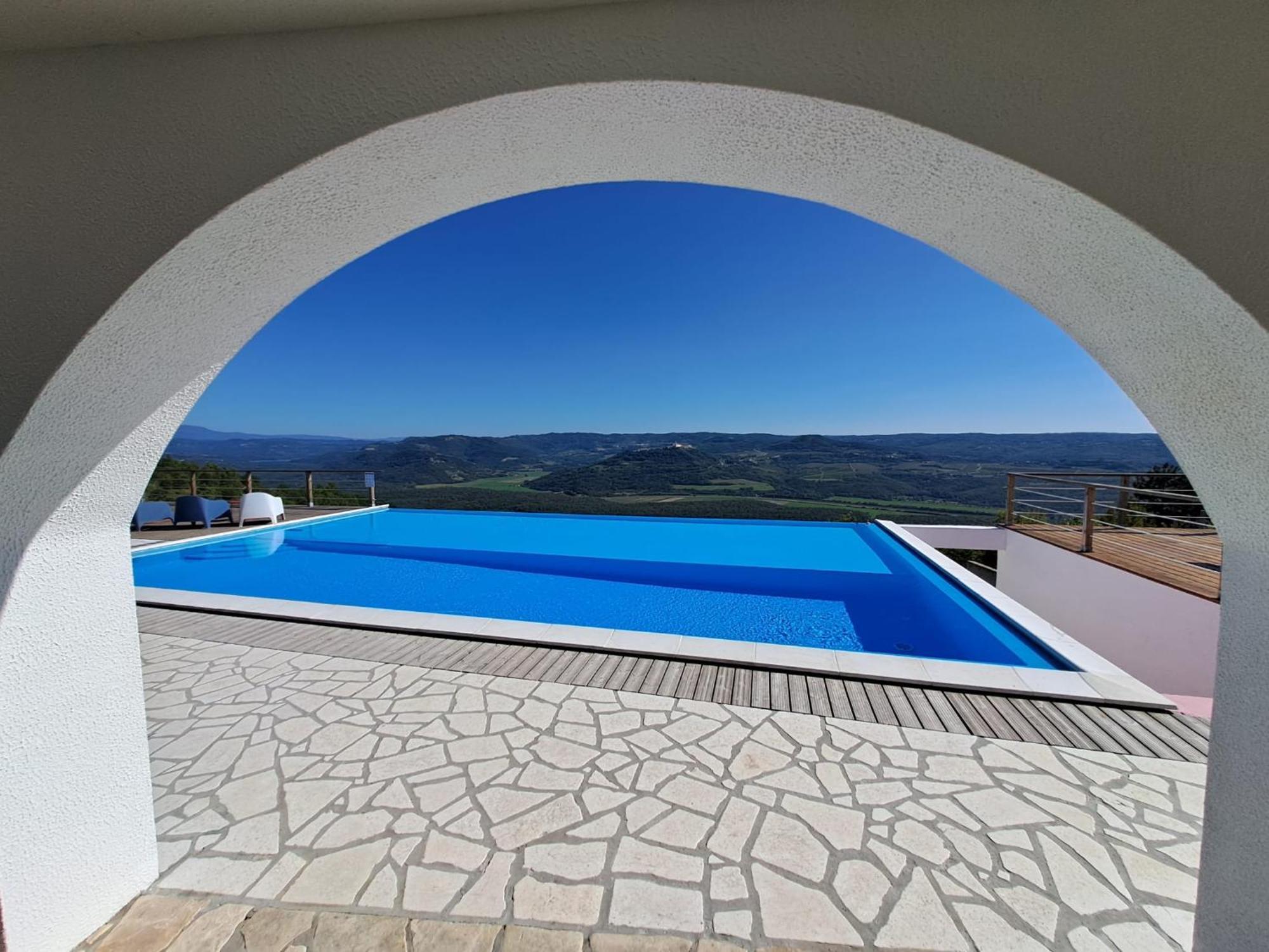 Villa San Silvestro Oprtalj Exteriör bild