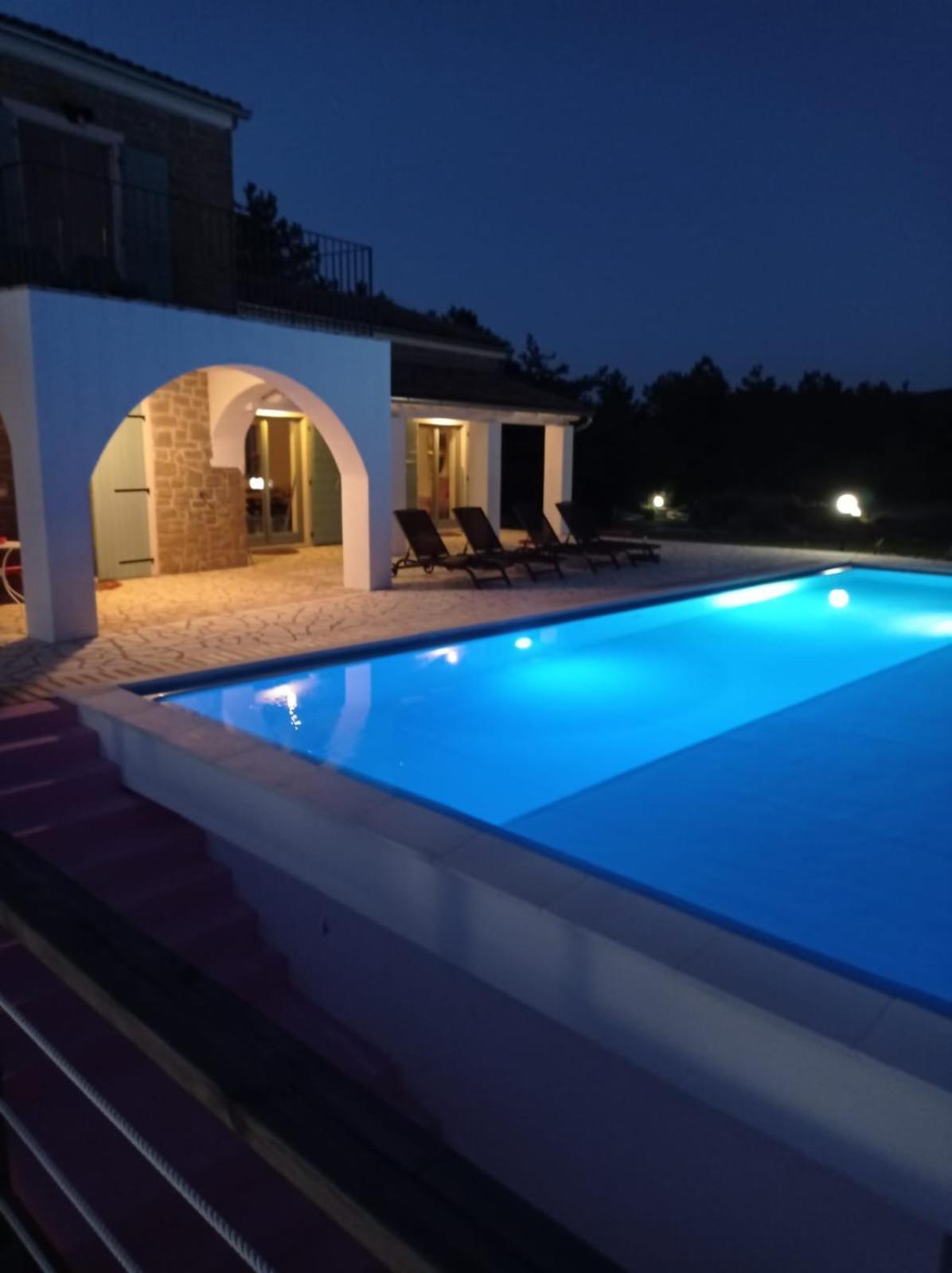 Villa San Silvestro Oprtalj Exteriör bild